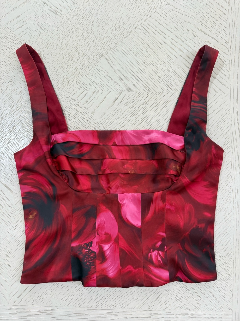Lovers and Friends Carpenter Top in Rhoda
Floral Multi